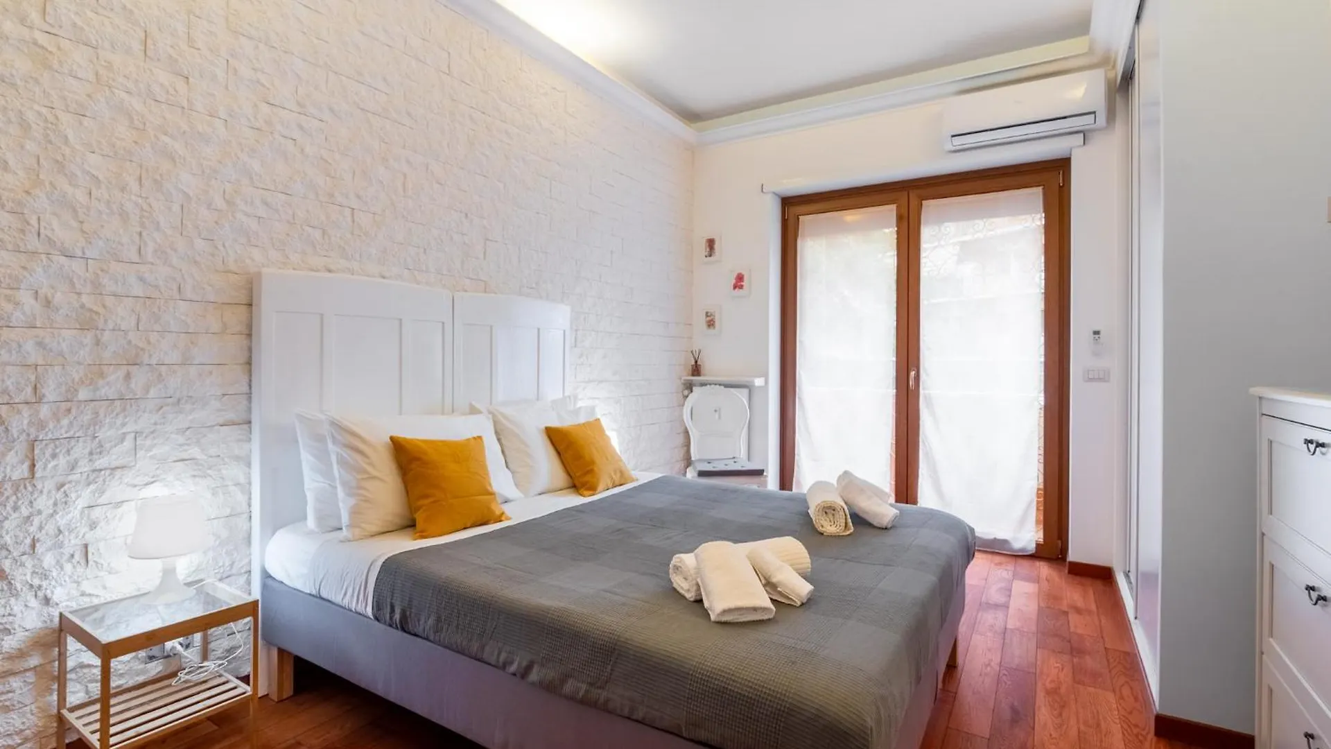 Asconio Pediano Apartment Rome