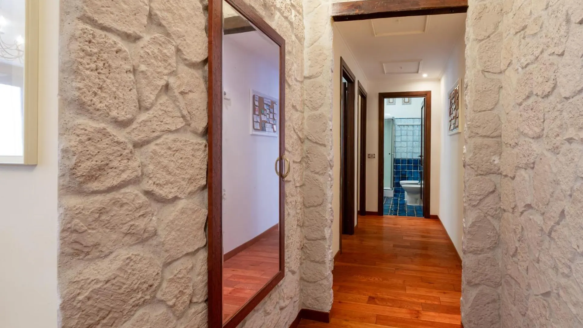 Asconio Pediano Apartment Rome