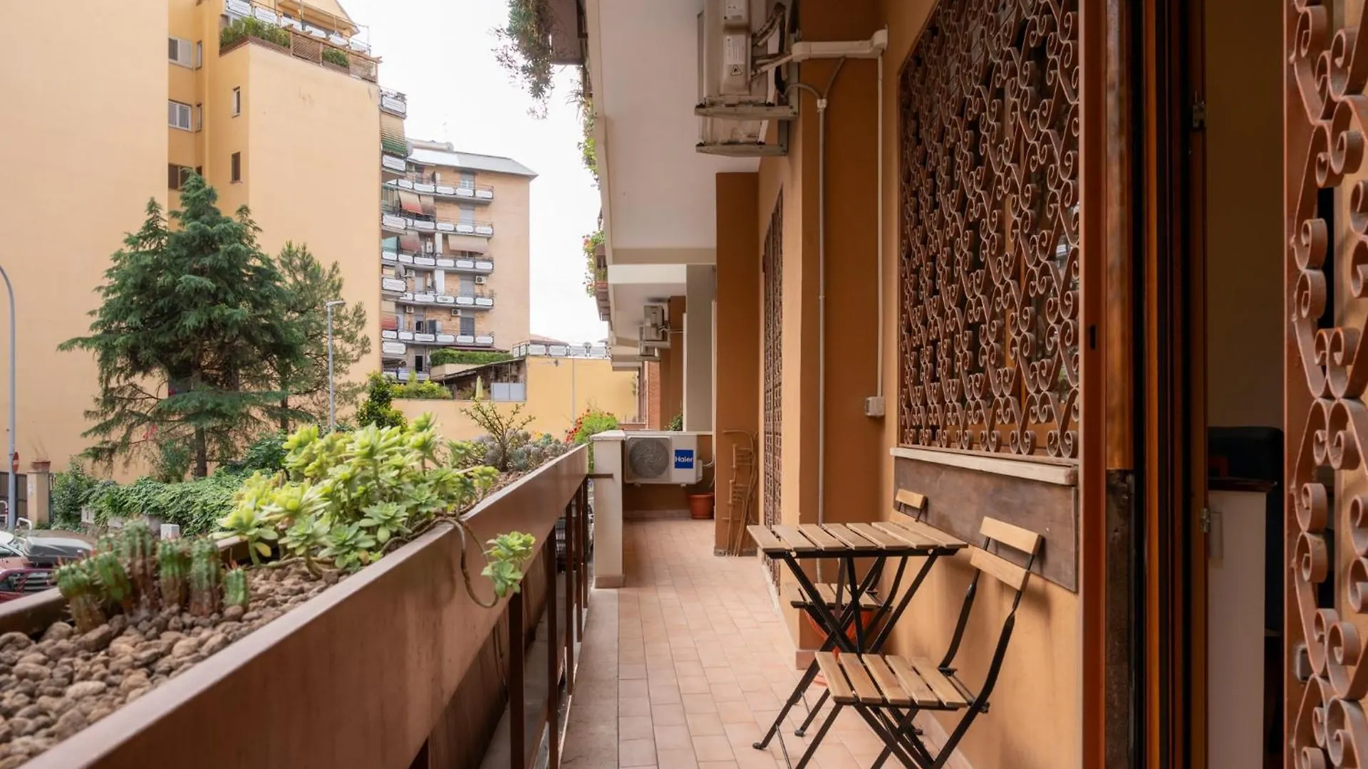 Asconio Pediano Apartment Rome